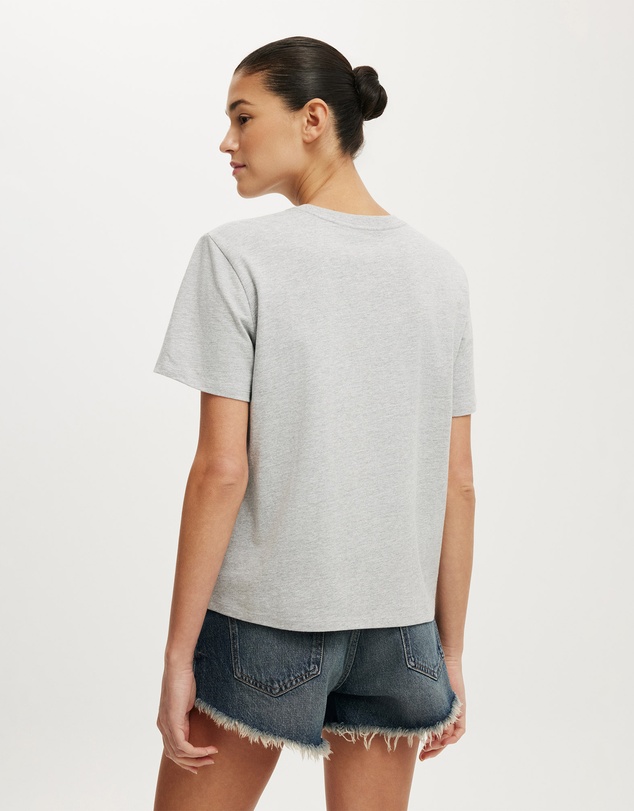 Cotton On - The Off Duty Graphic Tee