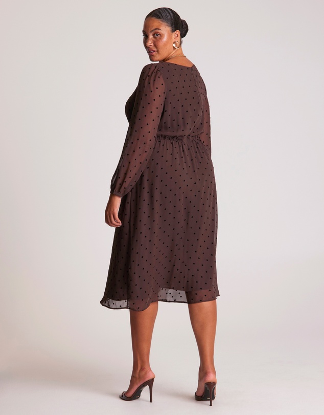 Estelle - Sable Dress