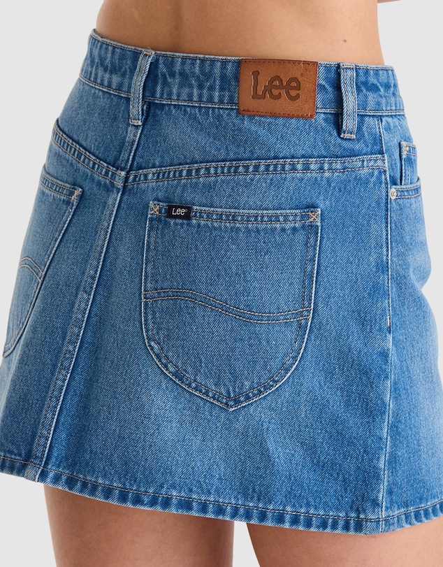 Lee - Mid Relaxed Mini Skirt