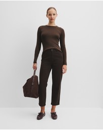 Country Road - Crop Curve Jean