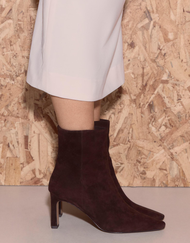 Wittner - Nina Ankle Boot Chocolate Suede