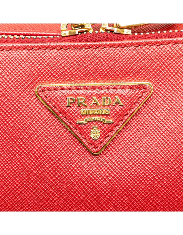 Pre-Loved by Azura Reborn - Pre-Loved prada Saffiano Leather Crossbody Bag with Adjustable Strap and Zip Closure
