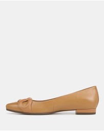 Vionic - Arielle Flat - Camel