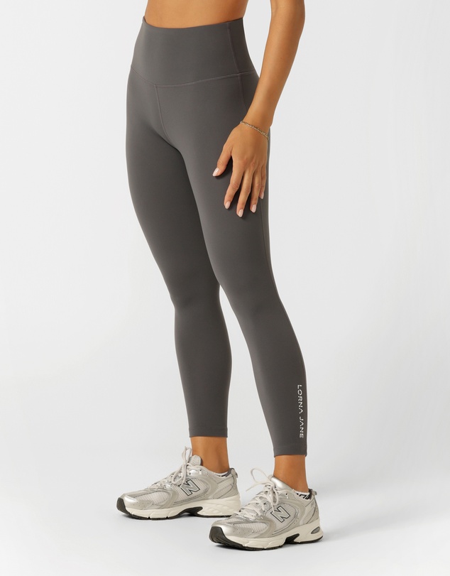 Lorna Jane - Lotus No Chafe Phone Pocket Ankle Biter Leggings