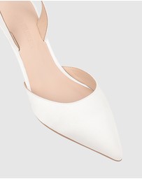LANA WILKINSON - Leticia Satin Pump