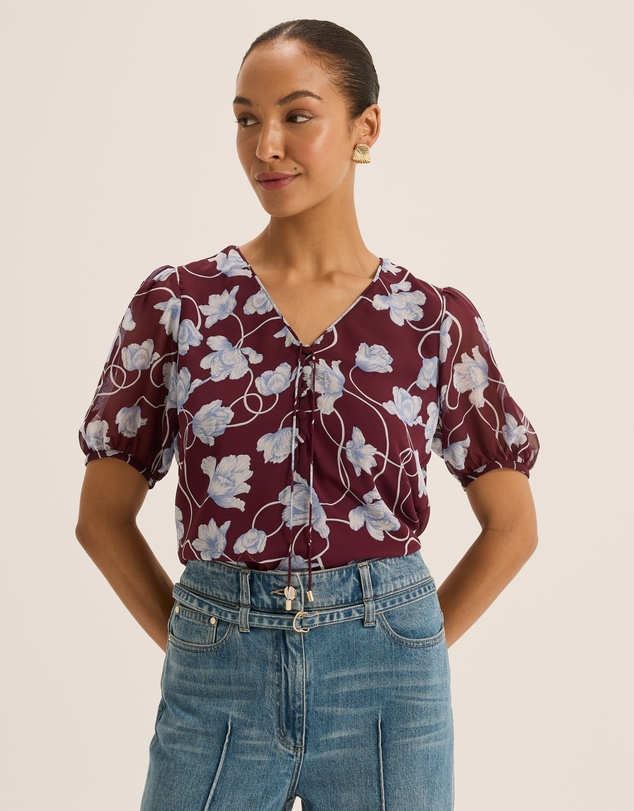 Review - Daphne Floral Blouse