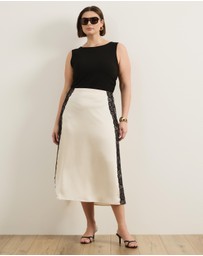 Atmos&Here Curvy - Mirelda Satin Lace Midi Skirt
