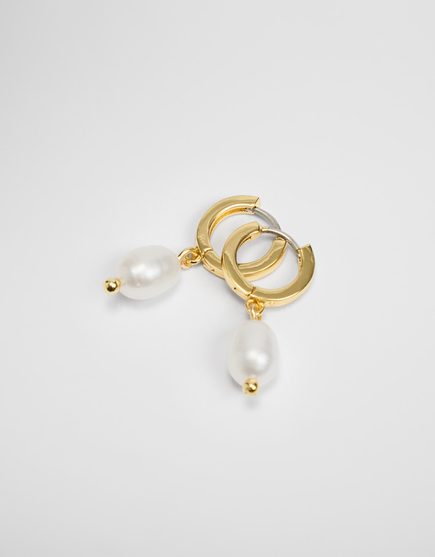 Country Road - Ava Mini Pearl Hoop Earring