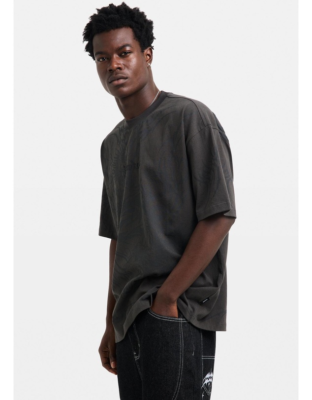 Standard - Universe T-Shirt