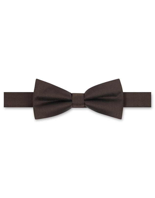 yd. - Dakota Textured Bow Tie
