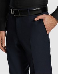 yd. - Casino Slim Dress Pant