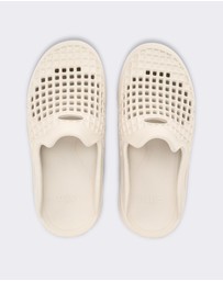 Lusso Cloud - Scenario Slides - Unisex