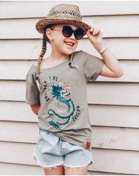 OOVY - Unleash The Dragon Tee