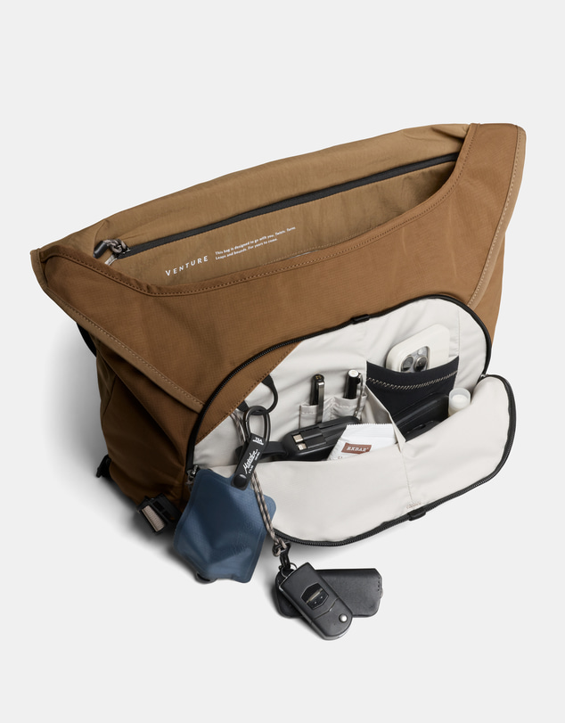Bellroy - Venture Messenger 16