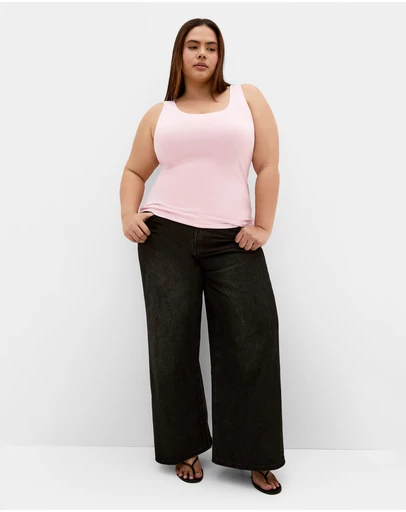 City Chic - Plus size Amelia Scoop Neck Tank - pink
