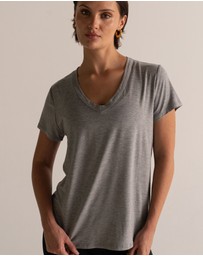HyperLuxe The Label - V Neck Shirt