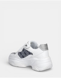 GUESS - Hapyy3 Chunky Sneakers