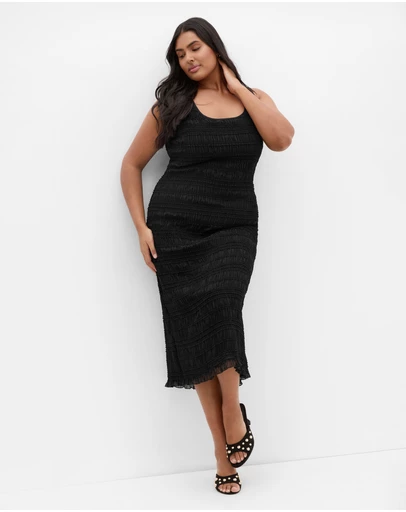 City Chic - Emelia Sleeveless Shirred Dress