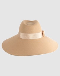 Max Alexander - Wide Brim Beige Winter Hat
