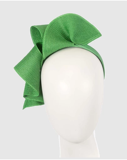 Max Alexander - Large Wavy Green Racing Fascinator