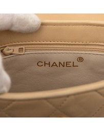 Pre-Loved by Azura Reborn - Pre-Loved CC Quilted Lambskin Tassel Chain Vanity Bag