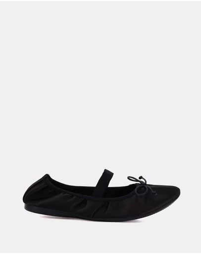 Miss Sofie - Medina Flats