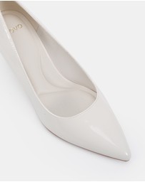Novo - Inessa Heels
