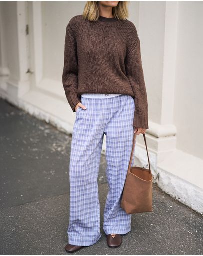 BLUE CHOCOLATE CHECK