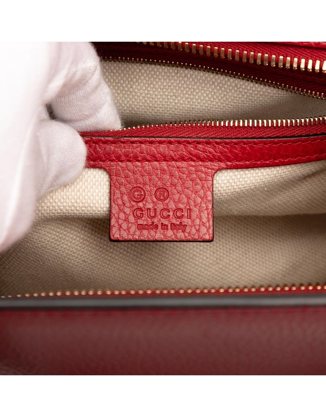 Pre-Loved by Azura Reborn - Pre-Loved Medium Dollar Calf Soho Top Handle Convertible Tote