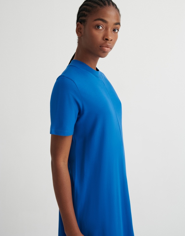 Kowtow - Topic Dress
