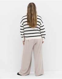City Chic - Plus size Kenia Stripe Crew Neck Knit Jumper - vanilla
