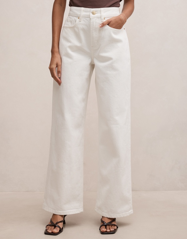 Forever New Petite - Nicki Petite Mid Rise Straight Jeans
