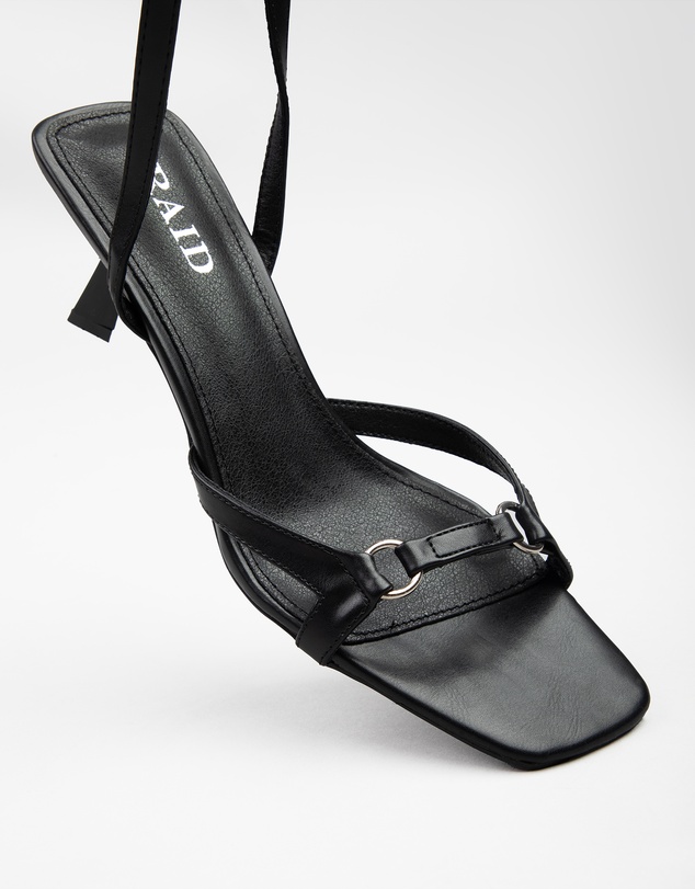 RAID - Macie kitten heeled sandals in Black