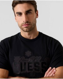 GUESS - Basic Peony Stitch Short Sleeve T-Shirt