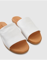 Hush Puppies - Paradise