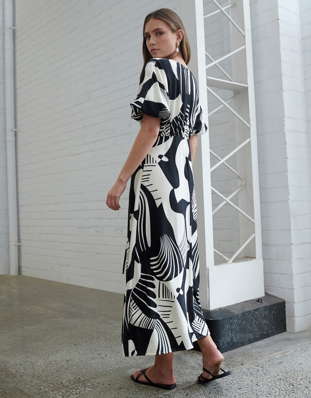 ST MRLO - Blossom Midi Dress