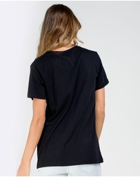 DVNT - Womens Devoid Standard Tee