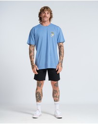 Vacancy Co - Club Dread Tee