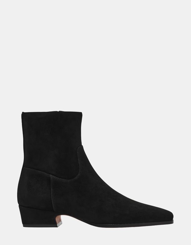 Steve Madden - Dusty Black Suede Boots