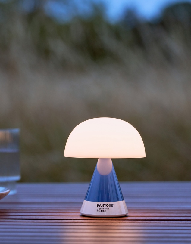 Lexon - Lexon Mina M Medium Portable Led Lamp PANTONE - Classic Blue