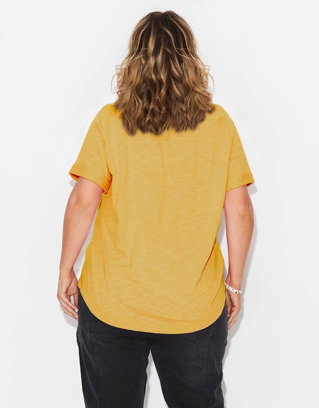 17 Sundays - Cat Tee - Mustard