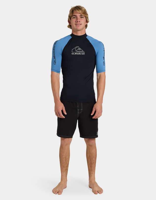Quiksilver - Mens On Tour Short Sleeve Rashguard