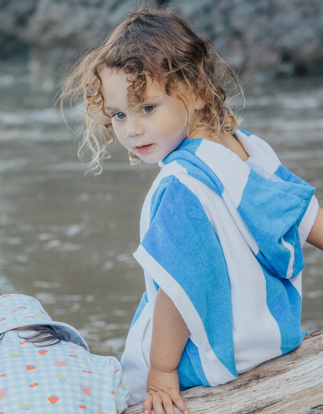 Crywolf - HOODED TOWEL Deep Sea Stripe