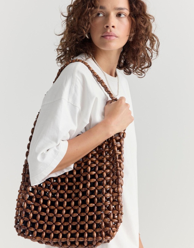 La Tribe - Naomi Tote