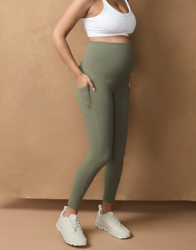 Soon Maternity - Active Overbelly Side Pocket 7/8 Leggings