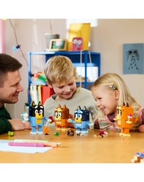 LEGO - 11217 Brick-Built Bluey Family