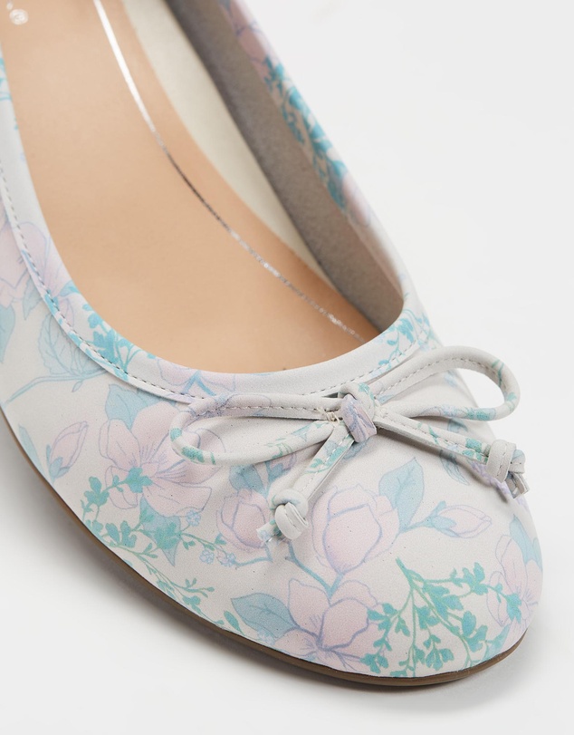 Vionic - Callisto Floral Flat - Cream Botanical