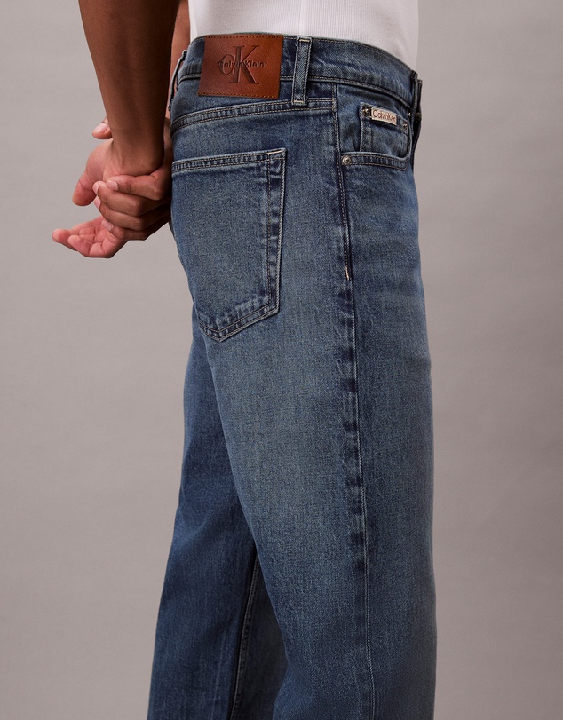 Calvin Klein Jeans - Standard Straight Fit Jeans