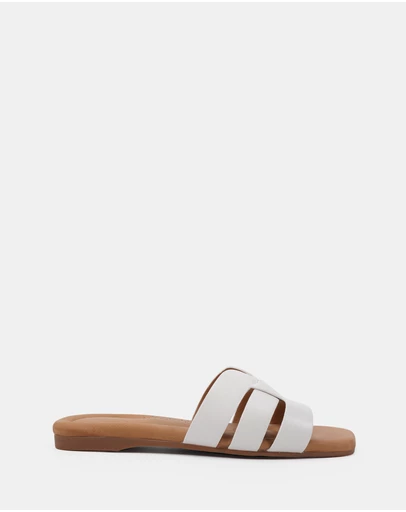Clarks - Yara White