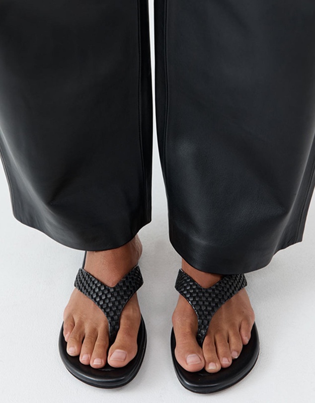 St. Agni - Lattice Weave Thongs